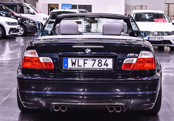 BMW M3 11 of 24