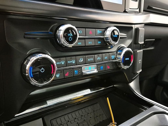 Ford F-150 16 of 26