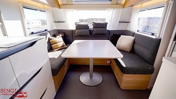 Adria ADORA 613 UT | Queenbädd | ALDE 18 of 21