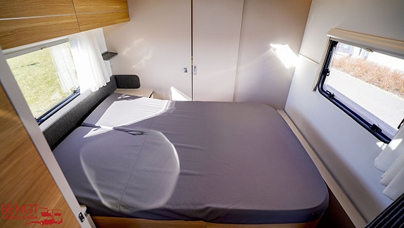 Adria ADORA 613 UT | Queenbädd | ALDE 15 of 21