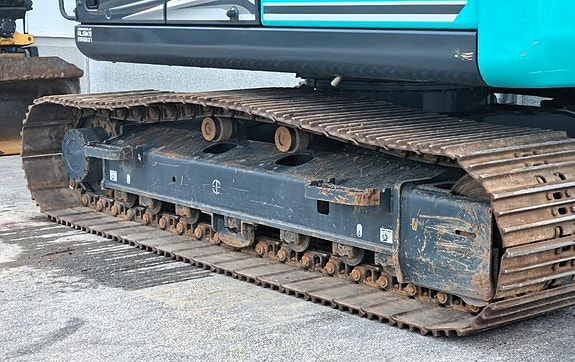Kobelco SK 130 LC 8 of 10