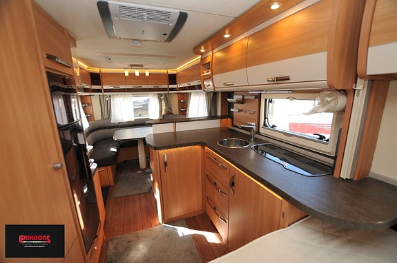 Knaus 590 2 of 16