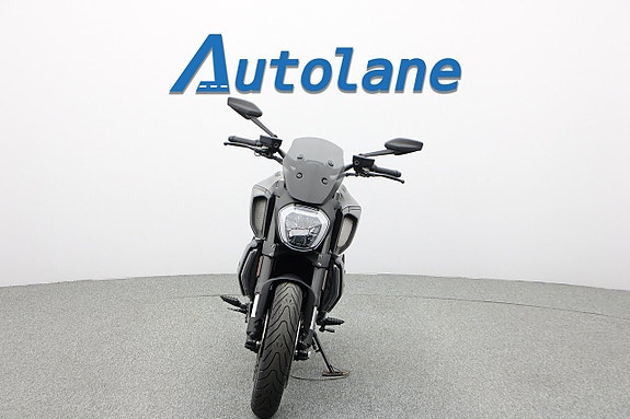 Ducati Diavel 1260 *Nyservad, Nya däck 7 of 30
