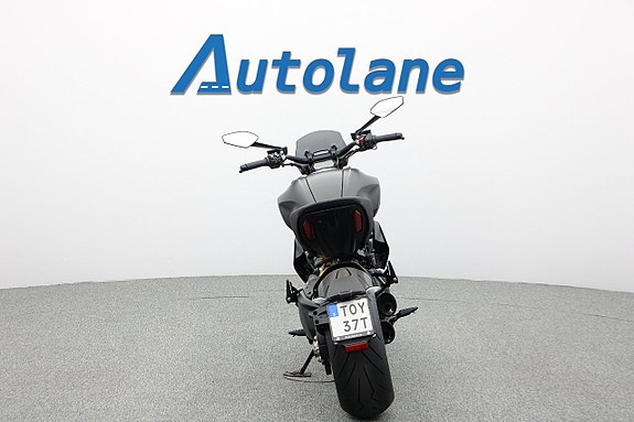 Ducati Diavel 1260 *Nyservad, Nya däck 8 of 30