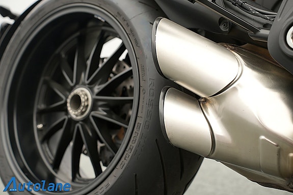 Ducati Diavel 1260 *Nyservad, Nya däck 26 of 30