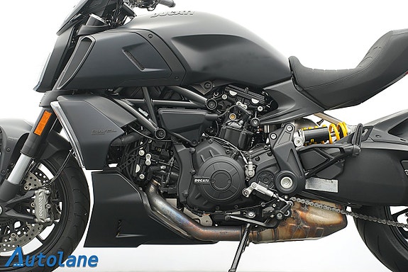 Ducati Diavel 1260 *Nyservad, Nya däck 14 of 30