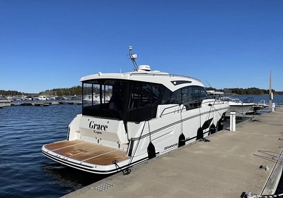 Kampanj / Grandezza 37CA / 2st Volvo Penta 270HK