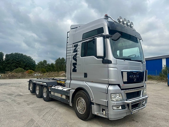 MAN 35.480 8x4 lastväxlare