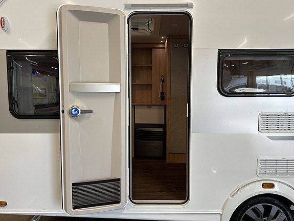 Knaus Sport 460 EU 6 of 16