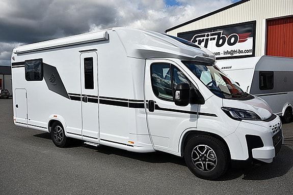 Knaus 700 LX L!VE WAVE Platinum Selection, Queenbed, Dubbelbädd 3 of 27