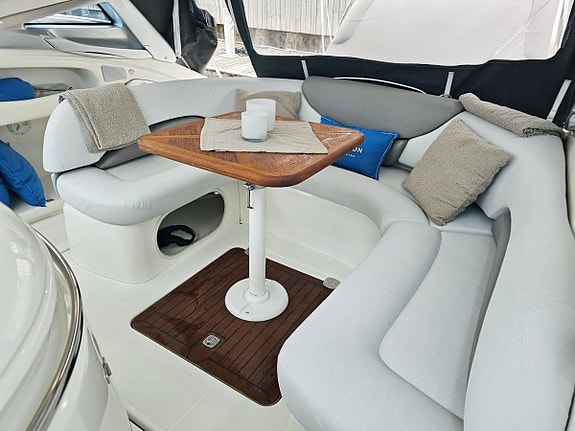 Cranchi 47 HT 2007 Volvo Penta D9-575 EVC Axeldrift 5 of 5