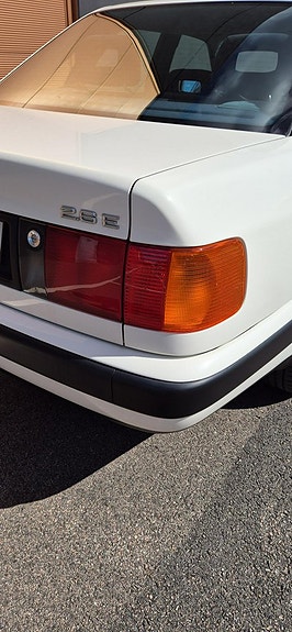 Audi 100 5 of 5