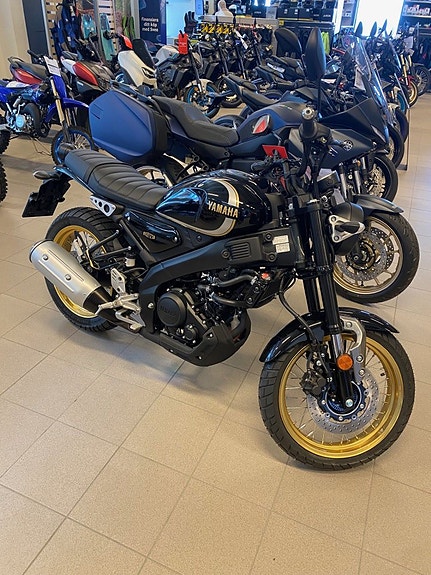 Yamaha XSR125