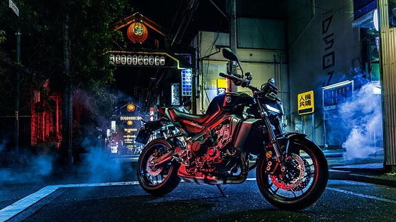 Yamaha MT-09 Y-AMT- Tech Black 4 of 4