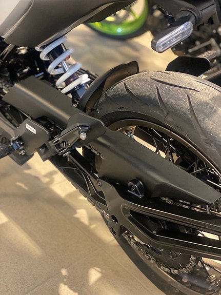 Husqvarna HUSQVARNA VITPILEN 401 LÅGA MIL 2 of 4