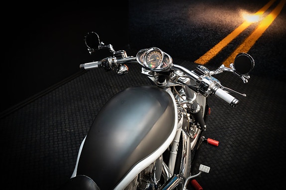 Harley-Davidson V-ROD 776 mil 7 of 18