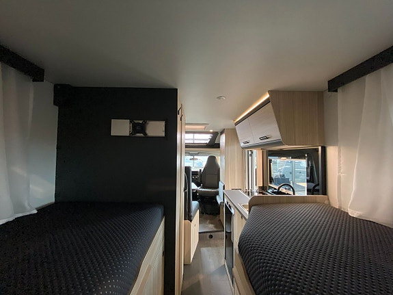 Sun Living C 65 SL /B-kort / Auto / Rese-Husbil / Stort garage 8 of 23