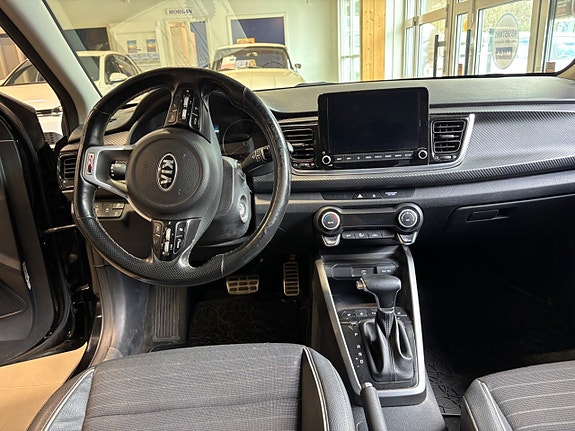 Kia Rio 5 of 5