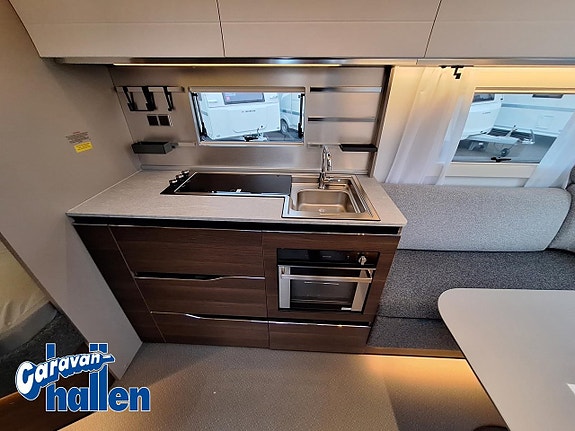 Adria Alpina 763 UK 22 of 27