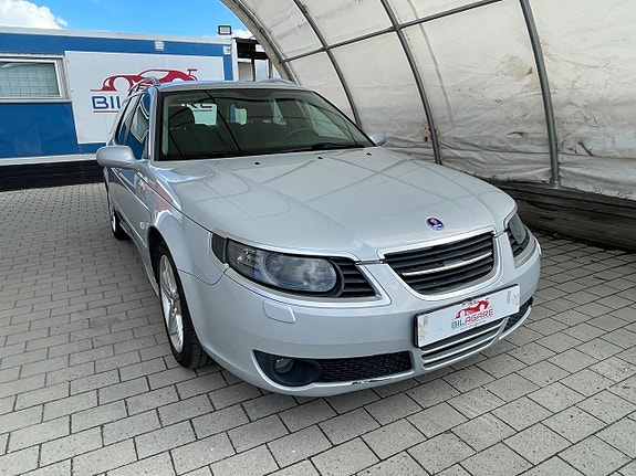 Saab 9-5 4 of 5