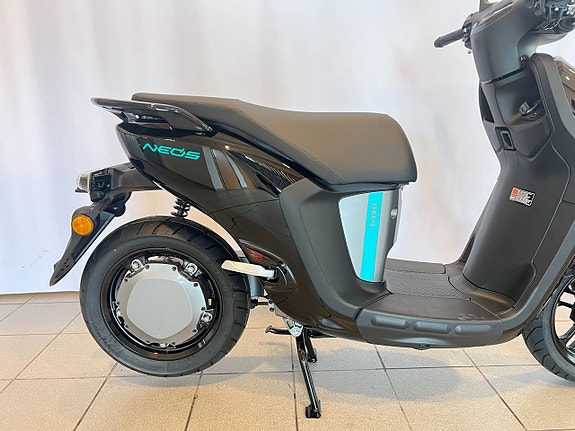 Yamaha NEO`S DUAL BATTERY MOPED "ELDRIVEN" 3 of 5