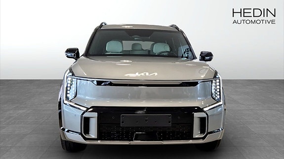 Kia EV9 2 of 5