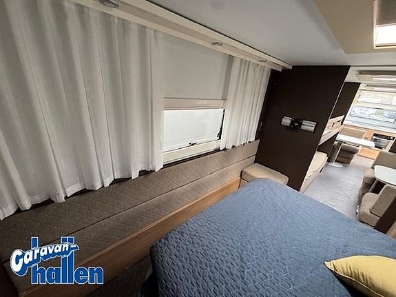 Adria ALPINA 903 HT 11 of 24