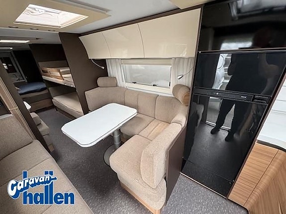 Adria ALPINA 903 HT 21 of 24