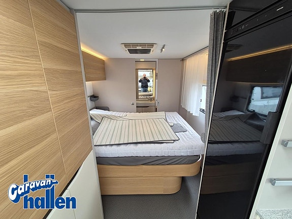 Adria Adora 613 UT 15 of 24