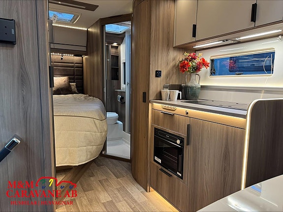 Kabe TRAVEL MASTER NOVUM COMPACT 720 LXL Dubbelbädd 5 of 11