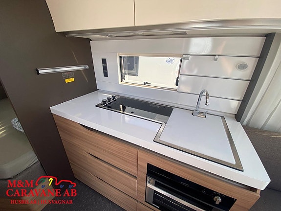 Adria ALPINA 763 UK Barnkammare 3 of 9