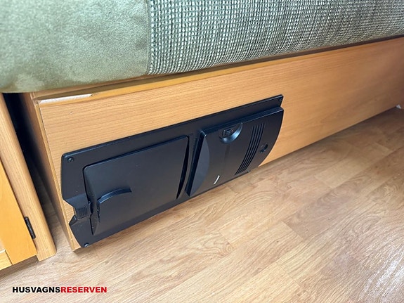 Kabe ROYAL 590 XL KS 9 of 9