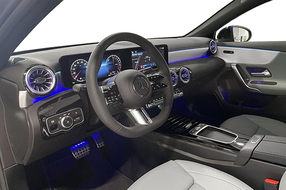Mercedes-Benz A250 e 9 of 19