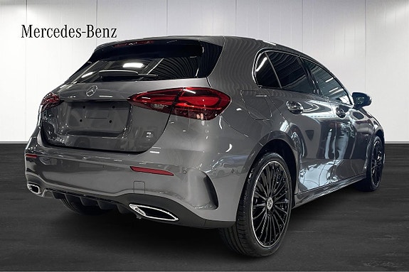 Mercedes-Benz A250 e 4 of 5