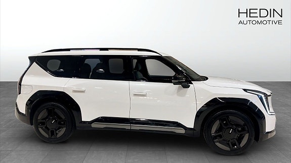 Kia EV9 4 of 5