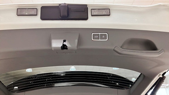 Kia EV9 14 of 15
