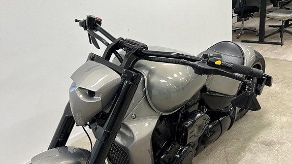 Suzuki vzr1800-intruder M800R Intruder Special ombygge, one of a kind, påkostad! 20 of 25