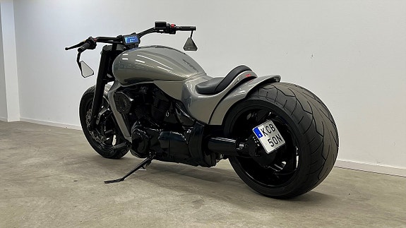 Suzuki vzr1800-intruder M800R Intruder Special ombygge, one of a kind, påkostad! 9 of 25