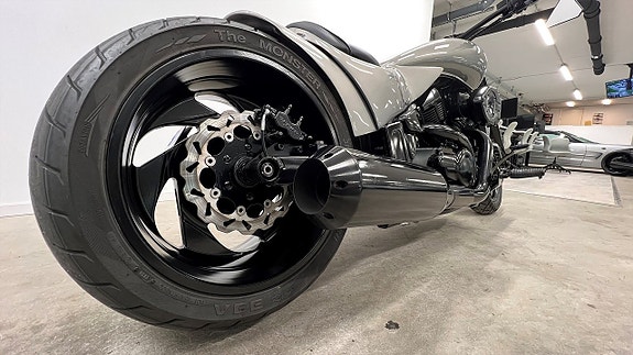 Suzuki vzr1800-intruder M800R Intruder Special ombygge, one of a kind, påkostad! 10 of 25