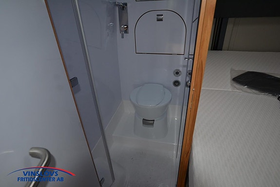 Kabe Affinity Camper Van 295 10 of 13