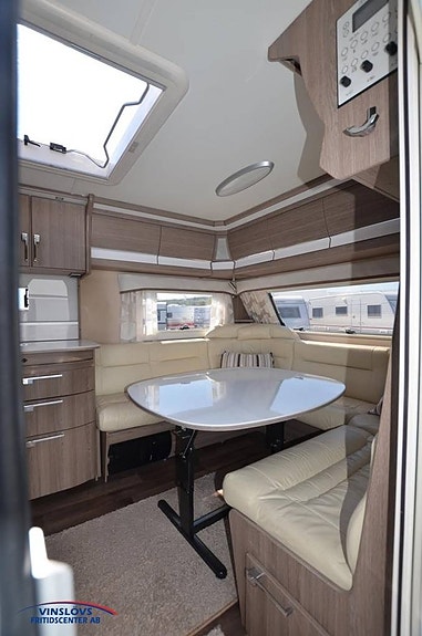 Kabe Royal 740 GLE B2 ks 4 of 13