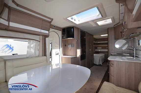 Kabe Royal 740 GLE B2 ks 8 of 13