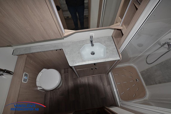 Kabe Imperial 780 TDL E8 KS 10 of 14