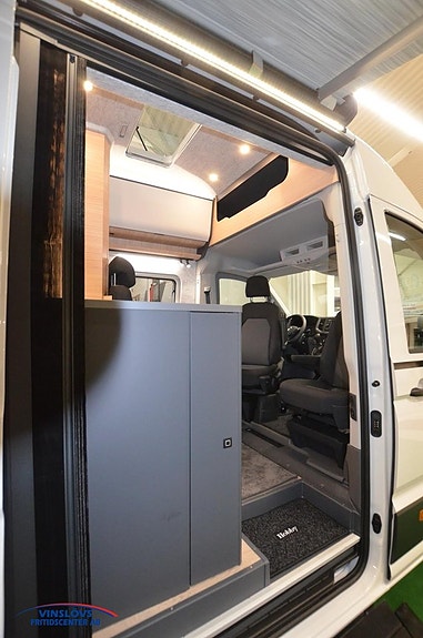 Hobby Maxia Van 680 ET 2 of 13