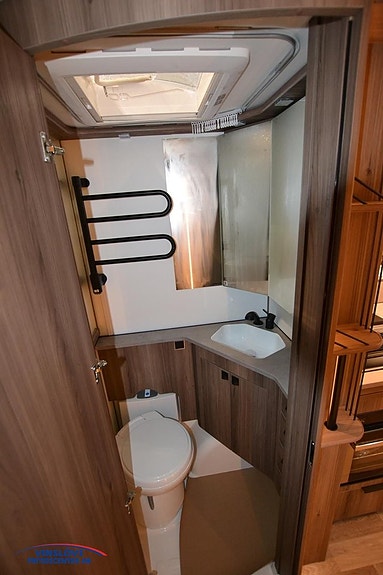 Kabe Royal 600 GLE B2 ks 7 of 7