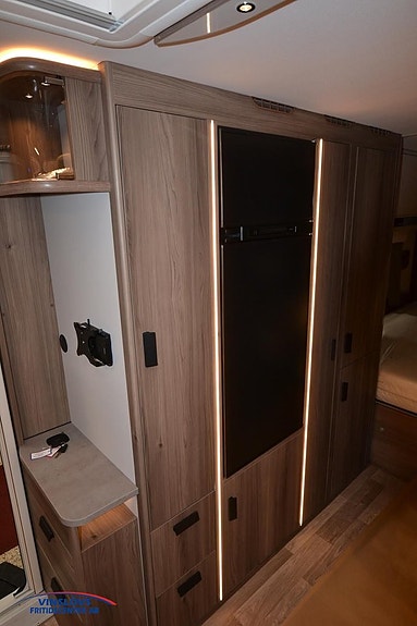 Kabe Royal 600 GLE B2 ks 4 of 7