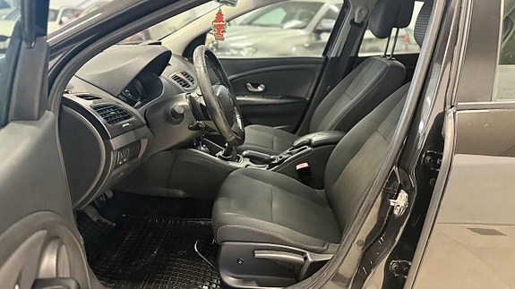 Renault Megane 15 of 17