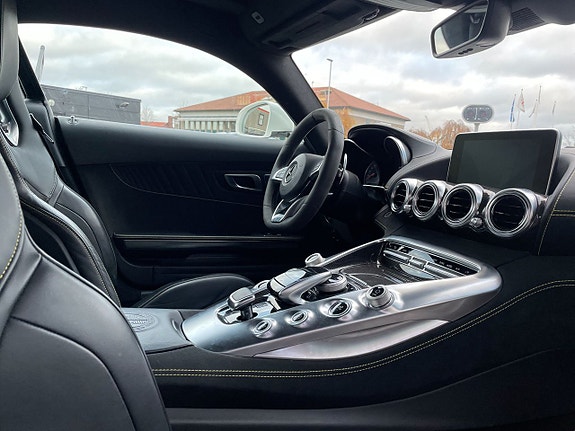 Mercedes-Benz AMG GT S 7 of 17