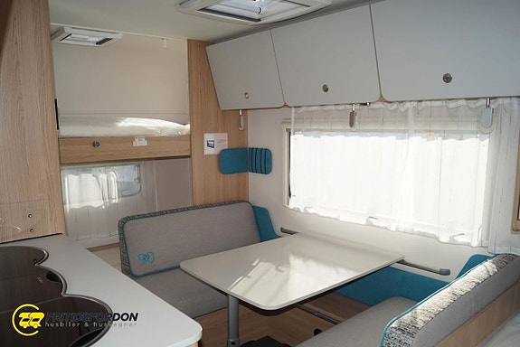 Dethleffs Aero 470 FSK 4 of 8