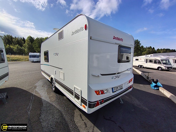 Dethleffs cjoy 480 FSH 3 of 9